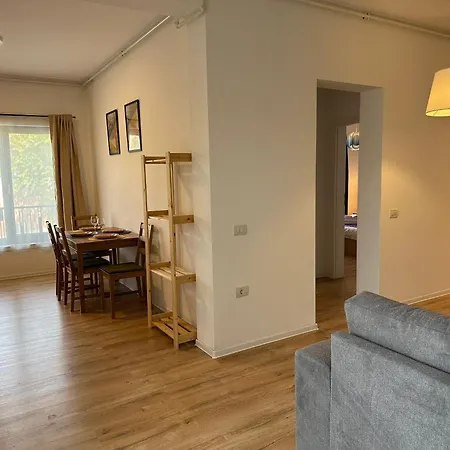 Style Lipatti15 With Parking Apartment *