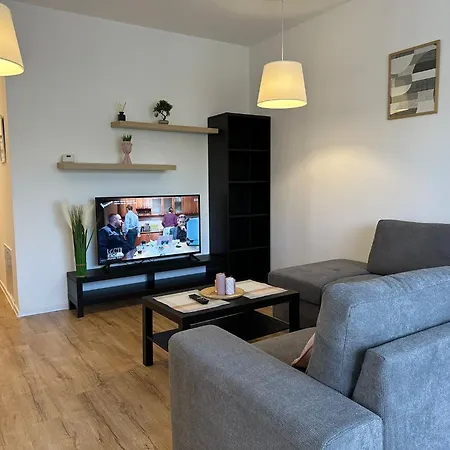 Style Lipatti15 With Parking Apartment *