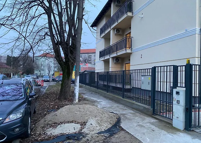 Apartment Style Lipatti15 With Parking *